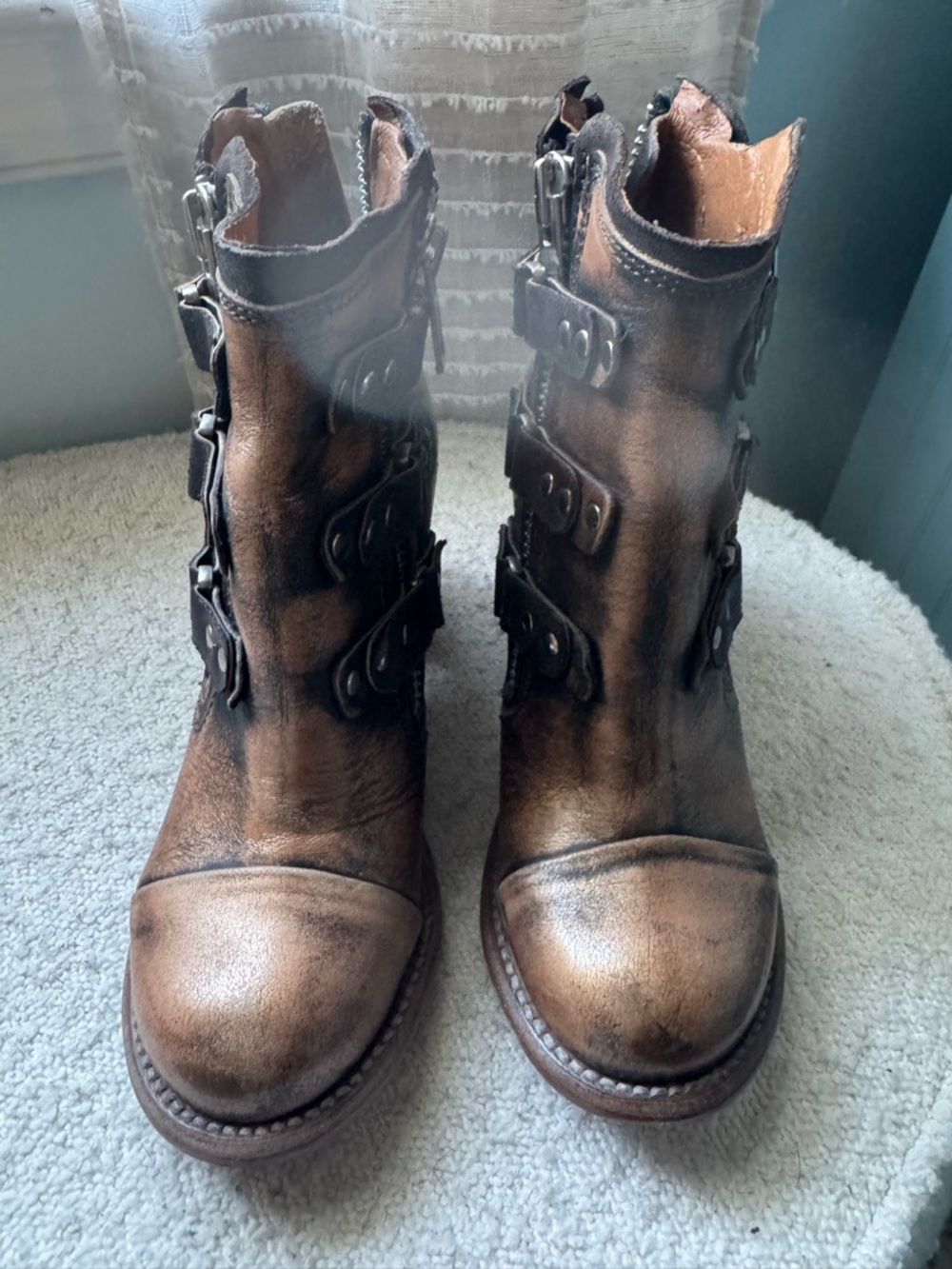 Freebird Beckett Metallic Copper Brown Studded Leather Ankle Boots 7 Womens - Picture 2 of 4